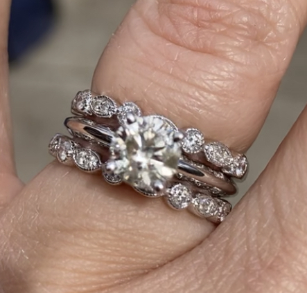 Jeweler «Golden Gifts Jewelers», reviews and photos, 33300 W 6 Mile Rd, Livonia, MI 48152, USA