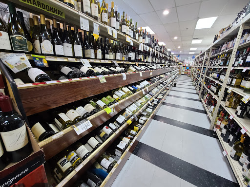 Liquor Store «Spirits Unlimited», reviews and photos, 4071 U.S. 9, Howell, NJ 07731, USA