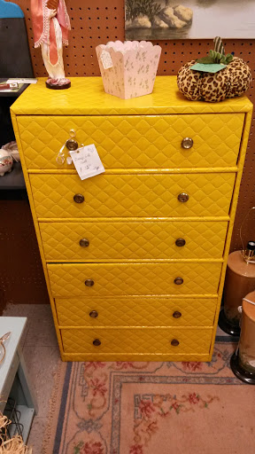 Shopping Mall «Old Town Shopping Center», reviews and photos, 2528 S Campbell Ave, Springfield, MO 65807, USA