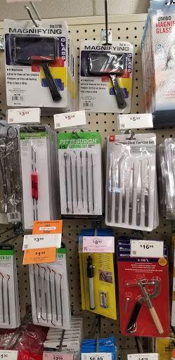 Hardware Store «Harbor Freight Tools», reviews and photos, 675 US-1 #15, Iselin, NJ 08830, USA