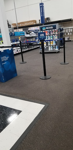 Electronics Store «Best Buy», reviews and photos, 865 E Kemper Rd, Springdale, OH 45246, USA