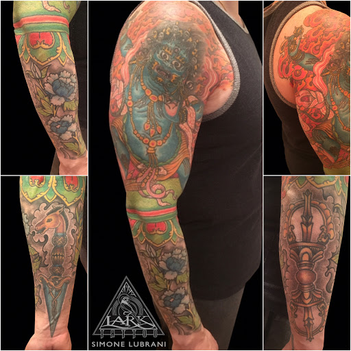Tattoo Shop «Lark Tattoo», reviews and photos, 1610 Old Country Rd, Westbury, NY 11590, USA