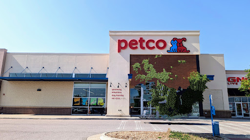 Pet Supply Store «Petco Animal Supplies», reviews and photos, 12444 NW 10th St #301, Yukon, OK 73099, USA