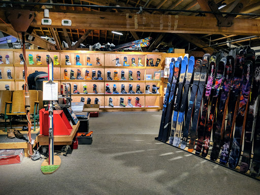 Ski Shop «evo Seattle Store», reviews and photos, 3500 Stone Way N, Seattle, WA 98103, USA