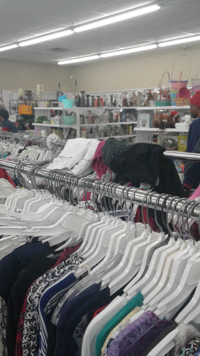 Thrift Store «Unique», reviews and photos, 3000 S Halsted St, Chicago, IL 60608, USA