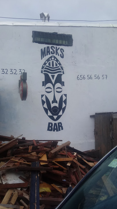 ZAD SNACK AND MASK BAR