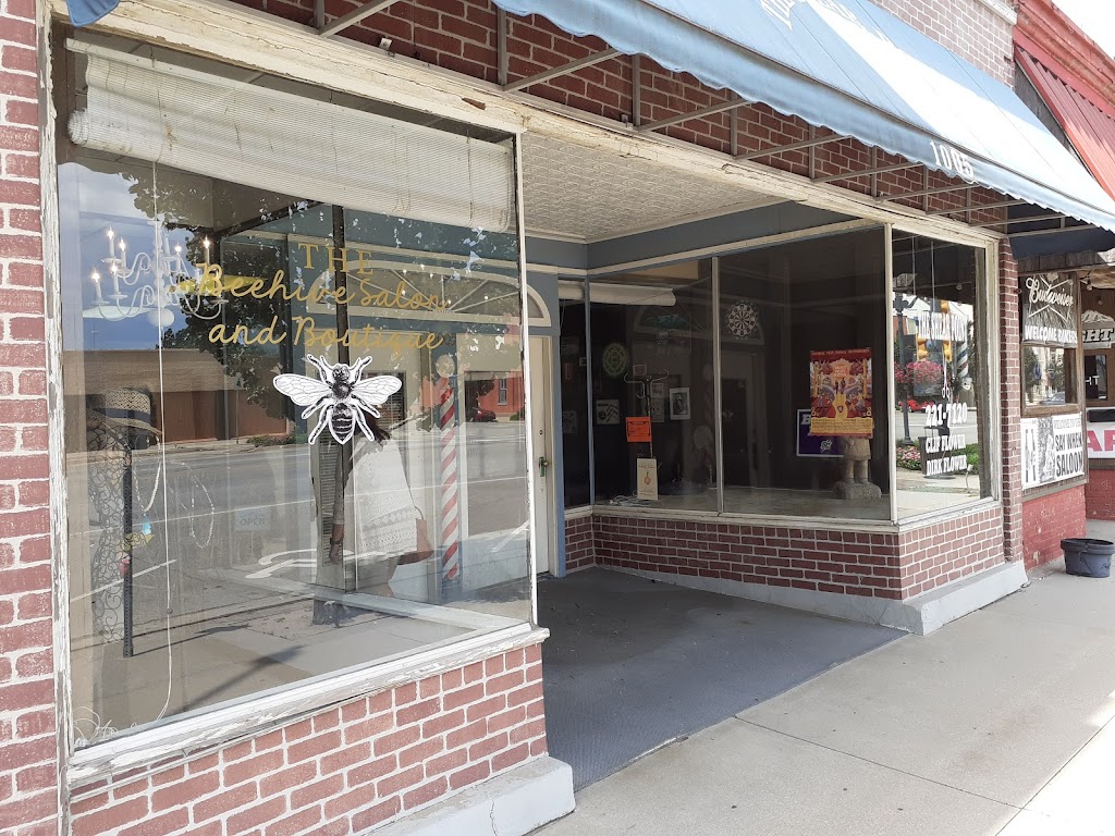 The Beehive Salon & Boutique 67156