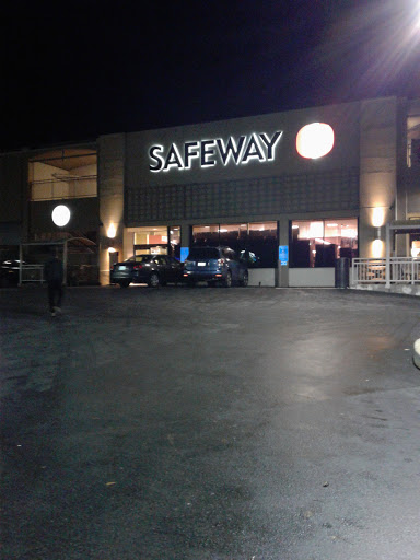 Safeway image