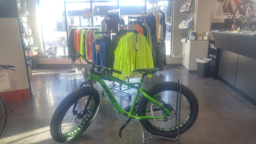 Bicycle Store «Madison & Davis Bicycle Shop», reviews and photos, 912 S 8th St, Quincy, IL 62301, USA