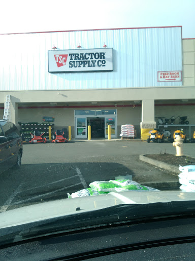 Home Improvement Store «Tractor Supply Co.», reviews and photos, 8420 S 228th St, Kent, WA 98031, USA