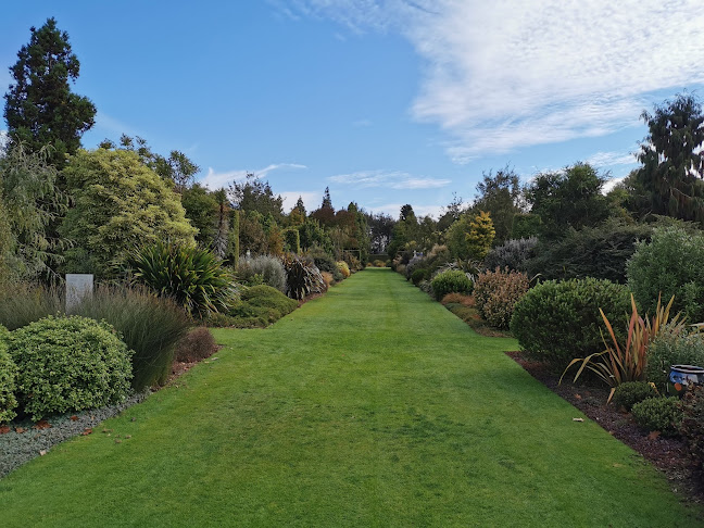 Broadfields New Zealand Landscape Garden