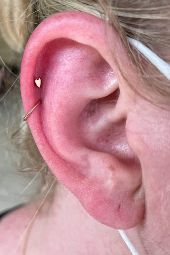 Tattoo Shop «High Priestess Piercing & Tattoo», reviews and photos, 2475 NW Monroe Ave, Corvallis, OR 97330, USA