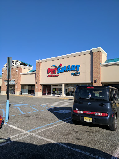 Pet Supply Store «PetSmart», reviews and photos, 5857 NJ-42, Turnersville, NJ 08012, USA