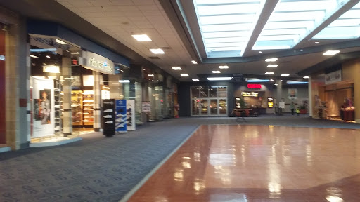 Shopping Mall «Mounds Mall», reviews and photos, 2109 S Scatterfield Rd, Anderson, IN 46016, USA