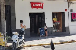 Levi's Ibiza image