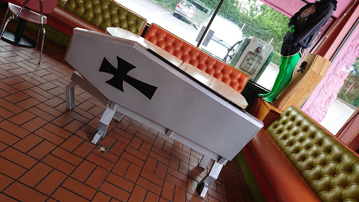 Donut Shop «Voodoo Doughnut Too», reviews and photos, 1501 NE Davis St, Portland, OR 97232, USA