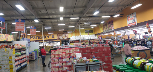 Shopping Mall «Harbor Town and Country Shopping Center», reviews and photos, 12891 Harbor Blvd, Garden Grove, CA 92840, USA