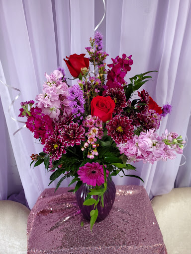 Florist «Artistic Florist Of Tampa», reviews and photos, 2509 W Busch Blvd, Tampa, FL 33618, USA