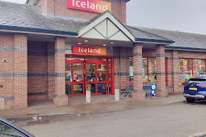 Iceland Supermarket Northampton image