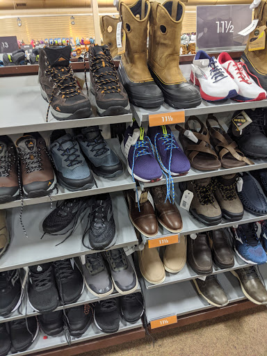 Outdoor Sports Store «Sierra Trading Post», reviews and photos, 6139 B S Virginia St, Reno, NV 89502, USA