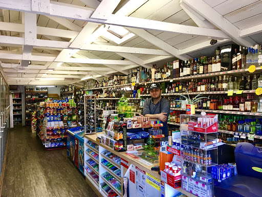 Liquor Store «Coast Highway Liquor», reviews and photos, 332 N Coast Hwy 101, Encinitas, CA 92024, USA