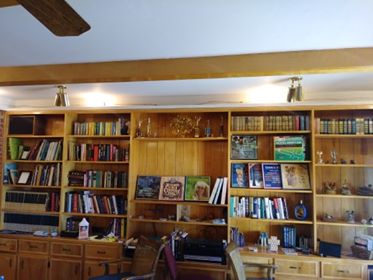 Thrift Store «Thrifty Pirate Thrift Shop», reviews and photos, 200 Bedford Euless Rd suite a, Hurst, TX 76053, USA