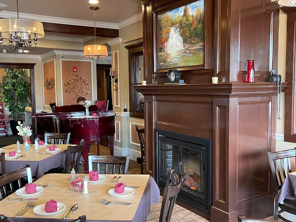 Holley Falls Bar & Grill 14470