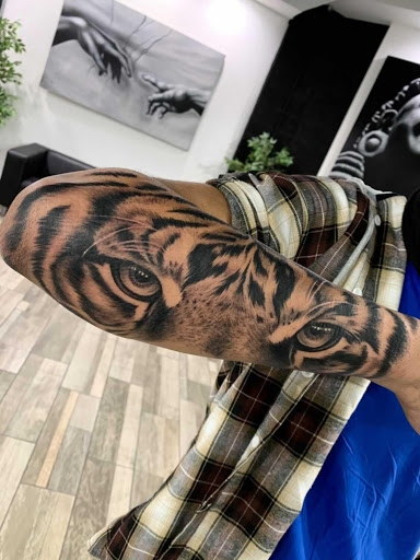 Tattoo Shop «Firme Copias Tattoo Shop», reviews and photos, 1132 Rayburn Dr, San Antonio, TX 78221, USA