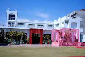 Lakshmi Banquet Hall image