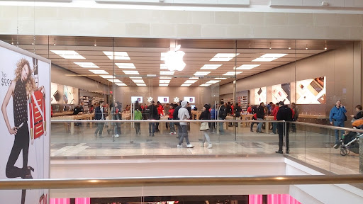 Shopping Mall «Westfield Garden State Plaza», reviews and photos, 1 Garden State Plaza, Paramus, NJ 07652, USA