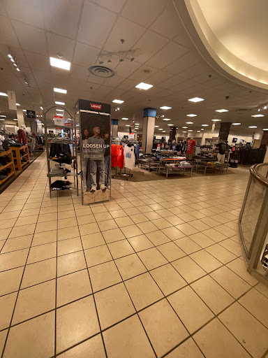 Department Store «JCPenney», reviews and photos, 100 4 Seasons Town Center Ent, Greensboro, NC 27407, USA