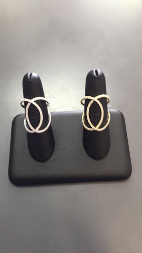 Jeweler «Flores Jewelers», reviews and photos, 1515 Lee Trevino Dr, El Paso, TX 79936, USA