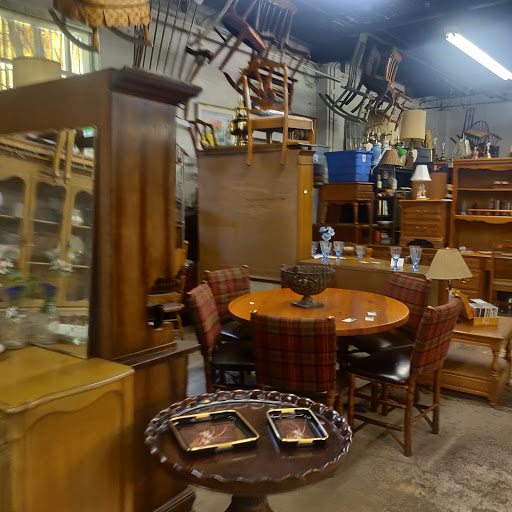 Thrift Store «Barn Auction House», reviews and photos, 440 W Chester Pike, Ridley Park, PA 19078, USA