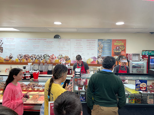 Ice Cream Shop «Cold Stone Creamery», reviews and photos, 250 N Atlantic Ave #102, Daytona Beach, FL 32118, USA