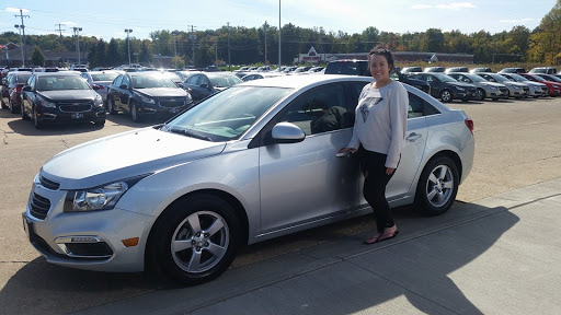Car Dealer «Spitzer Chevrolet Northfield», reviews and photos, 333 E Aurora Rd, Northfield, OH 44067, USA