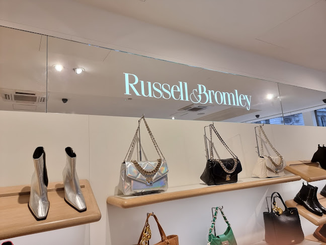 Comments and reviews of Russell & Bromley Ltd.