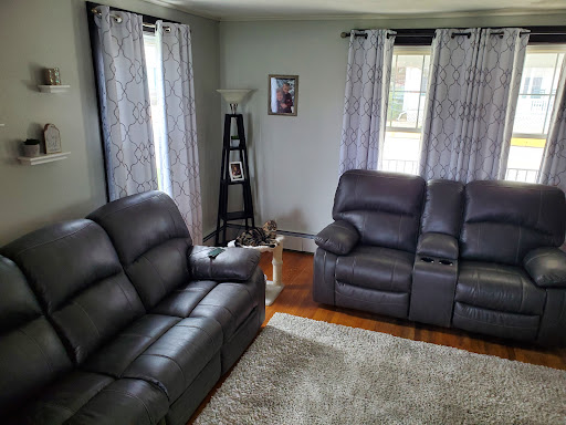 Furniture Store «Discount Furniture Store», reviews and photos, 504 E Market St, York, PA 17403, USA