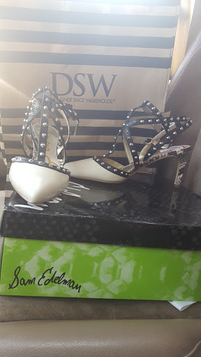 Shoe Store «DSW Designer Shoe Warehouse», reviews and photos, 3755 Carmia Dr SW, Atlanta, GA 30331, USA