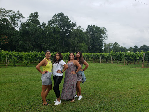 Winery «Gray Ghost Vineyards», reviews and photos, 14706 Lee Hwy, Amissville, VA 20106, USA