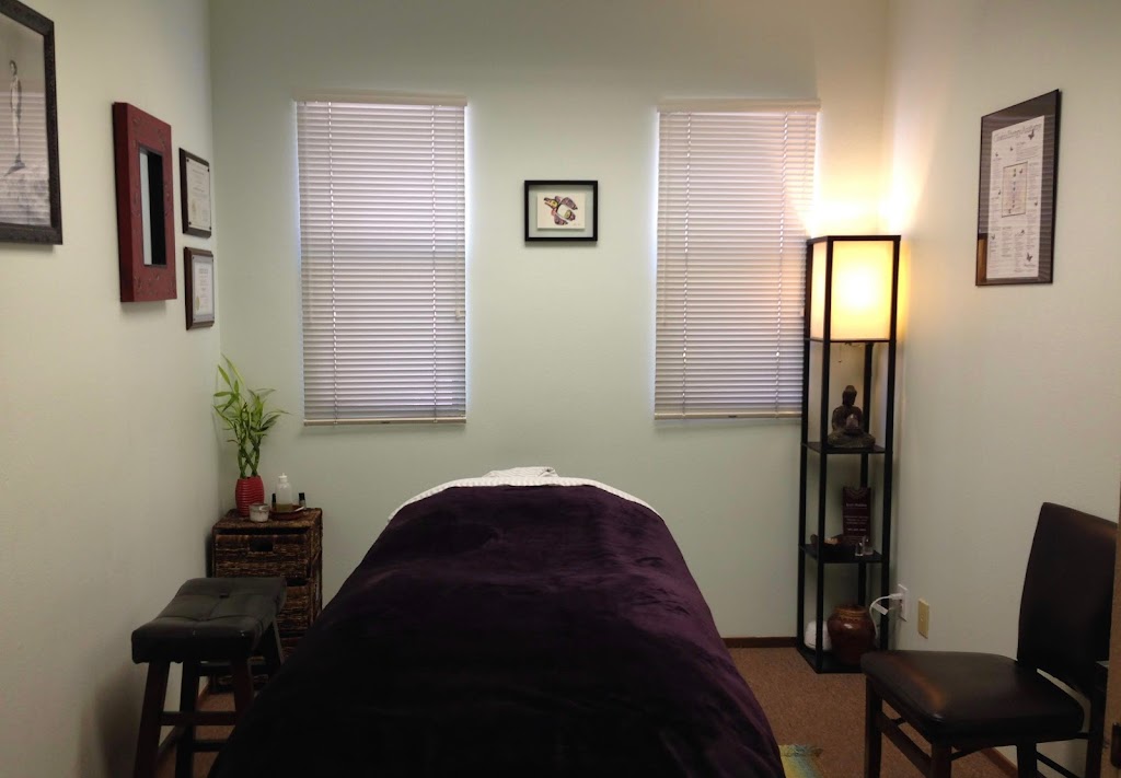 Keri Halasz, Massage Therapist, Reiki Master 95476