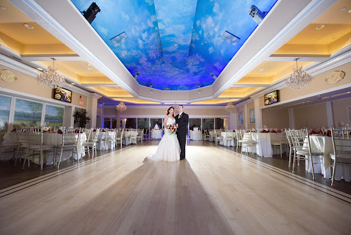 Wedding Venue «Windows on the Lake», reviews and photos, 235 Lake Shore Rd, Lake Ronkonkoma, NY 11779, USA