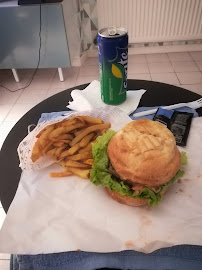 Plats et boissons du Restaurant de hamburgers Le Comptoir à Perros-Guirec - n°17
