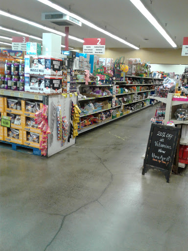 Grocery Store «Grocery Outlet Bargain Market», reviews and photos, 6425 6th Ave, Tacoma, WA 98406, USA