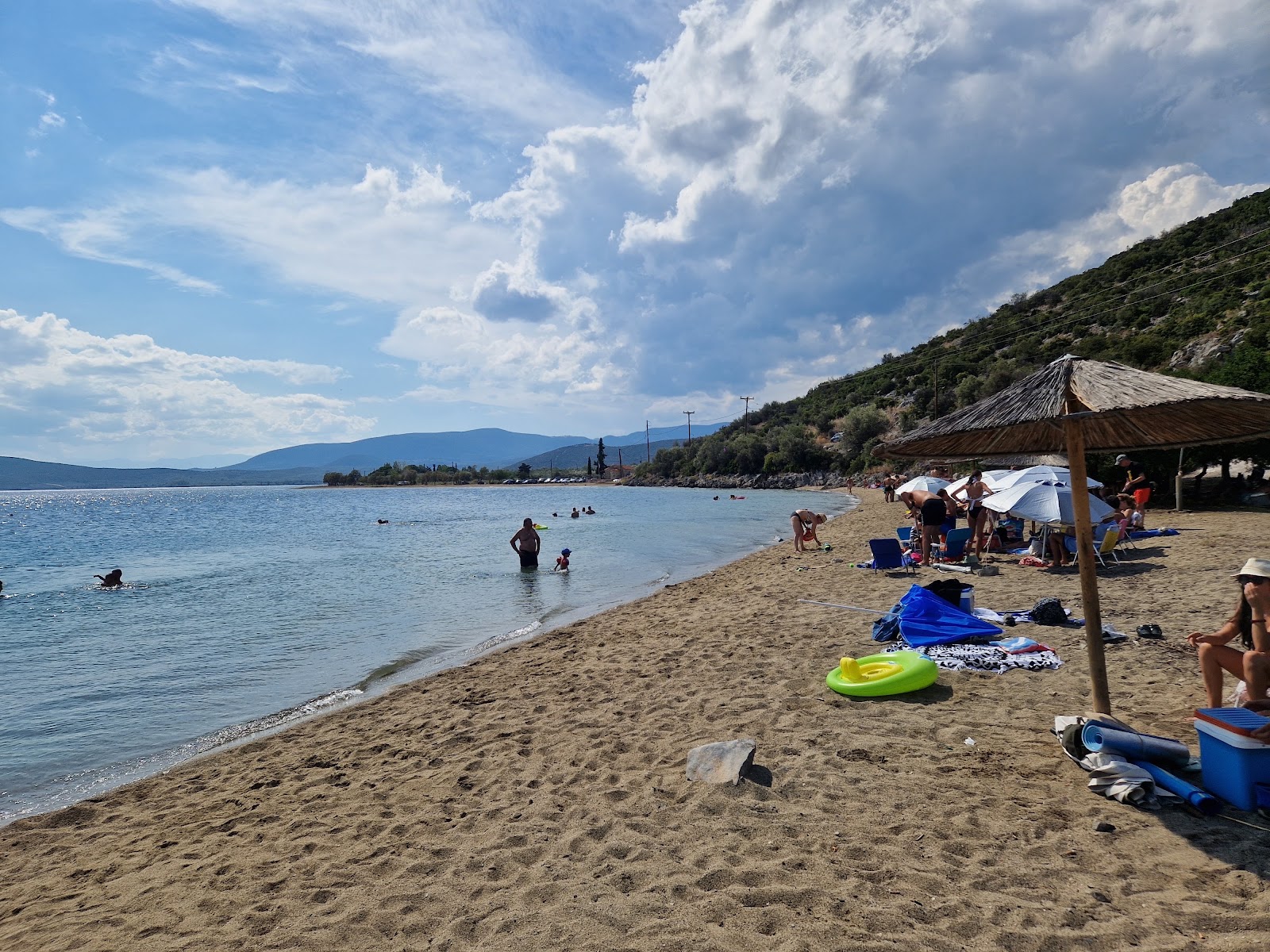 Photo de Pelasgia beach - endroit populaire parmi les connaisseurs de la détente