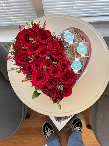 Florist «K&K Flowers», reviews and photos, 710 Hallandale Beach Blvd #105, Hallandale Beach, FL 33009, USA