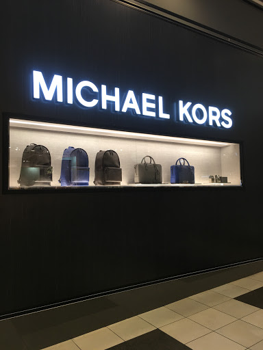 Fashion Accessories Store «Michael Kors», reviews and photos, 845 Market St #137, San Francisco, CA 94103, USA