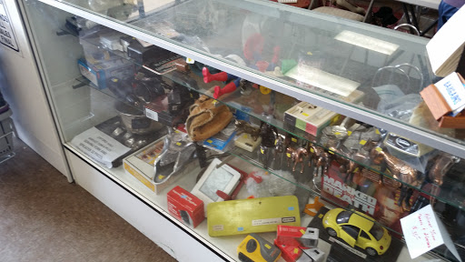 Thrift Store «Bargains Thrift Shop», reviews and photos, 77940 Country Club Dr, Palm Desert, CA 92211, USA