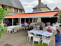 Atmosphère du Restaurant français Auberge du Bac à Jumièges - n°2