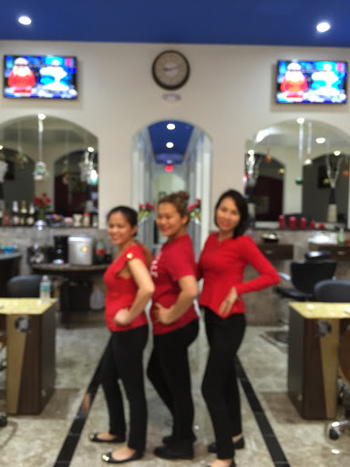 Nail Salon «T L Nails Spa in Kohls Plaza», reviews and photos, 12148 Miramar Pkwy, Miramar, FL 33025, USA