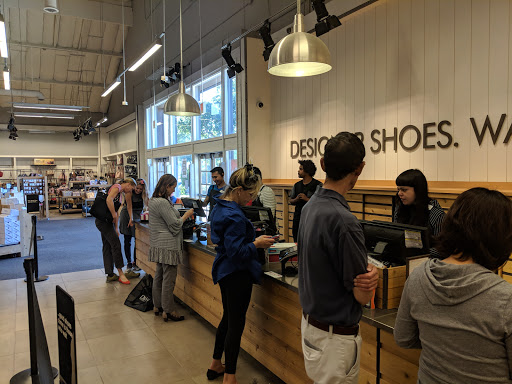 Shoe Store «DSW Designer Shoe Warehouse», reviews and photos, 136 Vintage Way, Novato, CA 94945, USA